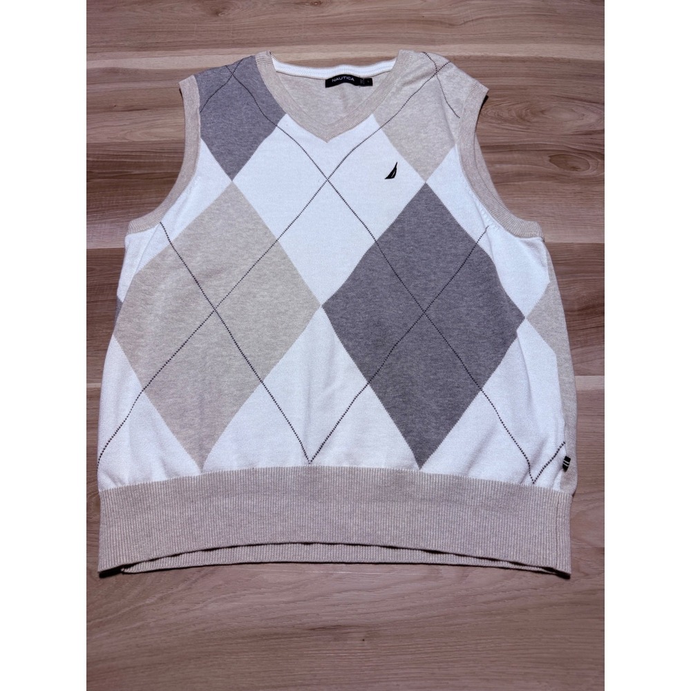 Nautica Sweater Vest Mens L Tan Argyle V-Neck Cotton Preppy Golf Pullover